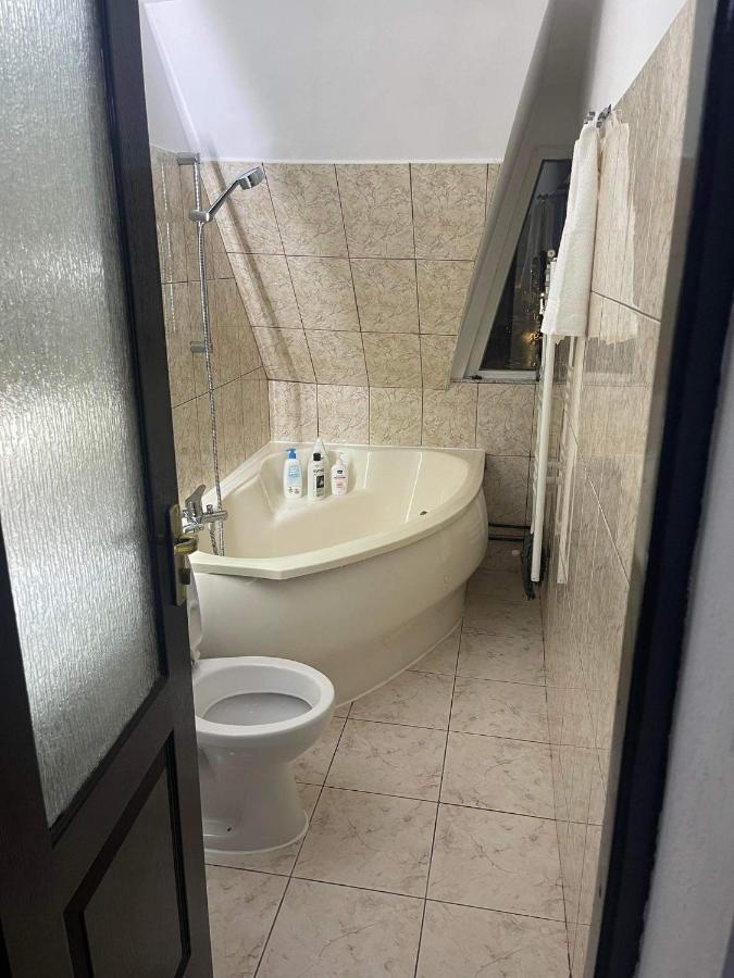 Bistriţa Apartament Ema מראה חיצוני תמונה